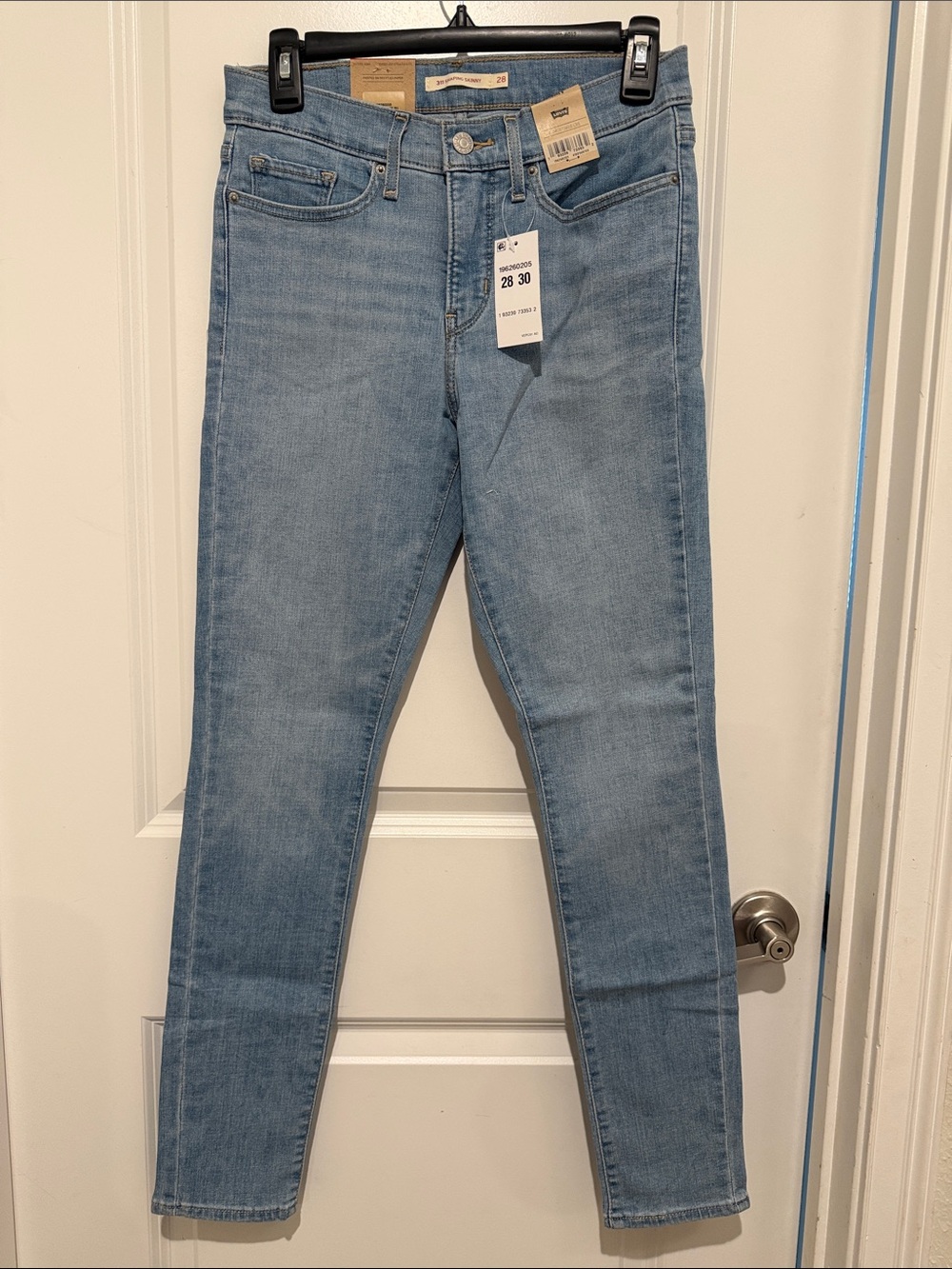 Levi's Light Blue Skinny Jeans - Stretch Denim